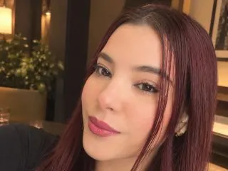 Valeria_Off cam model