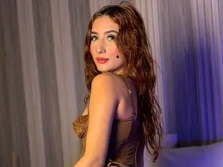 Valery_Skinny cam model
