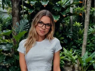 VelvetJad33 — live cam