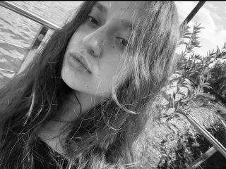 VianaLove — Streamate cam model