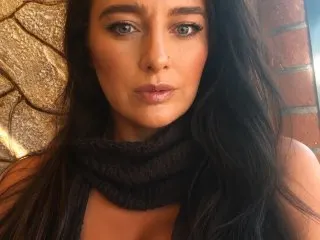 Victoria_After_Hours cam model