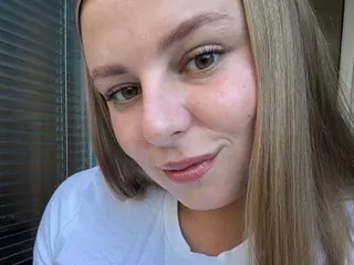 Violetochkaolala cam model