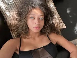 WillowNoirX cam model