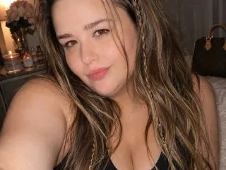 XOClaraBelleOX — live cam