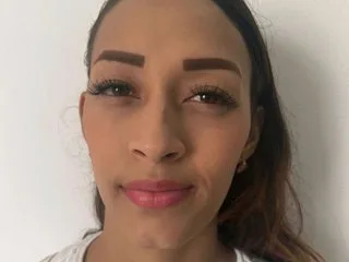 Xarinnabri — live cam