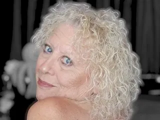 XoXMandyXoX cam model