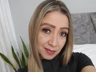 YenyBlaze — Streamate cam model