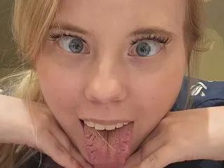 YourBelle — Streamate cam model