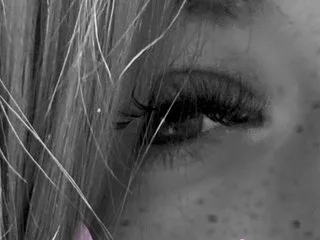 Yournaughtybaby — live cam