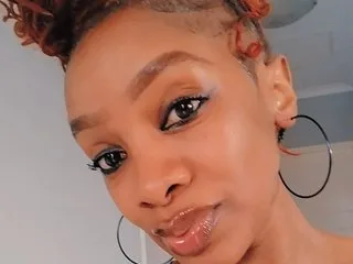 YummyMiaC — live cam