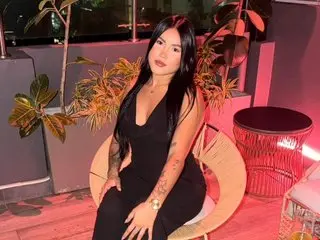 ZaraWren_Xx cam model