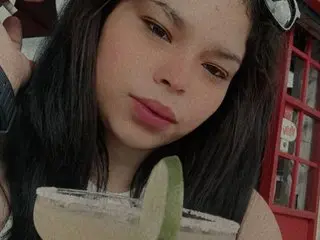 catalella_latina cam model