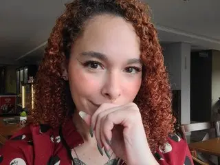 dominamoon cam model