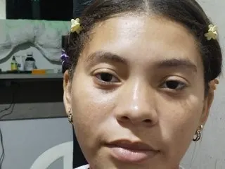 hotpartycouple cam model