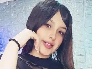 lesbiscissorsxxx cam model