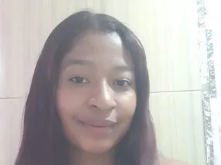 lindaa_lewis cam model