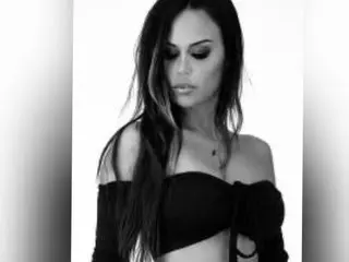 megan_merc cam model