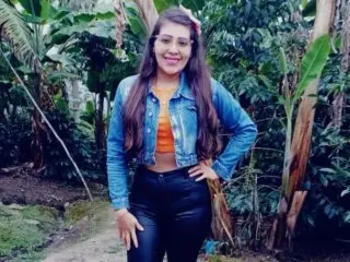 mikaela_s3x cam model