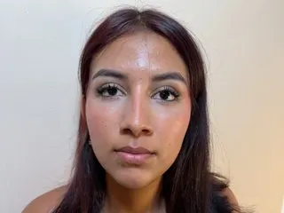 nickygirl37 cam model