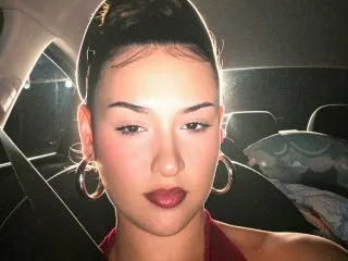 nymph0bby — Streamate cam model