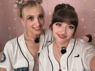 peachandkay cam model
