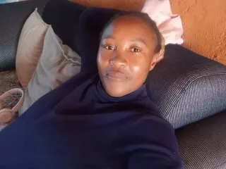 prettygirlxxx100 cam model