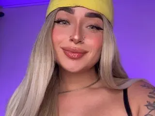 scarlettColliins cam model