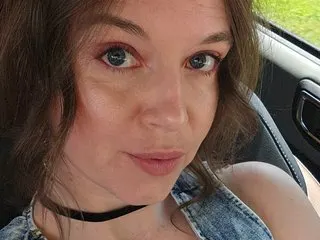 suzyque cam model