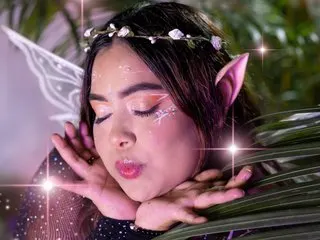 tatikaanyxx cam model
