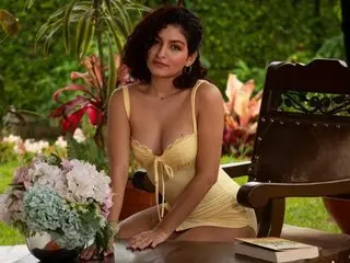 zoe_siren cam model