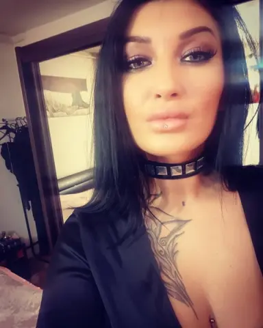 AztekaMistressX — Streamate Photos