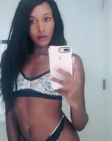 GoddessRobin — Streamate Photos