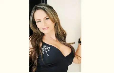 LovelySophy — Streamate Photos
