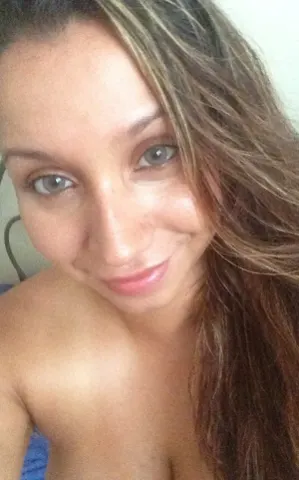 Lunatorres — Streamate Photos
