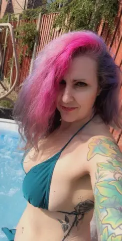 SkySparks — Streamate Photos