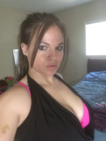 WetNwild85 — Streamate Photos